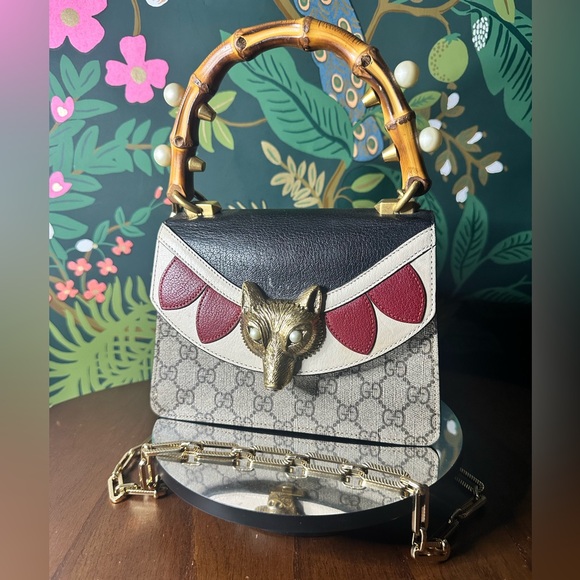 ❤️💃 Luxury NEW & Vintage Bags! Unicorn 🦄 & Unique Pieces from the Vault 💃❤️ - Picture 5 of 17